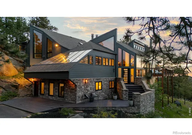 Photo 2 of Mansion for sale at 5396 Bear Mountain Dr, Evergreen, CO 80439 | MLS# IR1068567 | Listing updated on 2026-09-24
