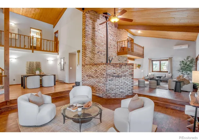 Photo 3 of Single family home for sale at 1923 Sauk Hl Rd, Loveland, CO 80537 | MLS# IR1068570 | Listing updated on 2026-10-04