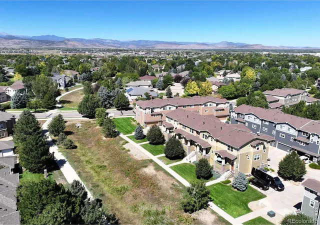 Photo 3 of Single family home for sale at 1531 Venice Ln, Longmont, CO 80503 | MLS# IR1068575 | Listing updated on 2026-10-15