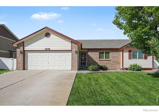 Photo 1 of Single family home for sale at 3858 Mount Oxford St, Wellington, CO 80549 | MLS# IR1068578 | Listing updated on 2026-10-05