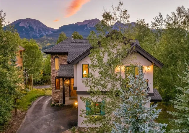 Photo 2 of Single family home for sale at 2204 Hamilton Crk Rd, Silverthorne, CO 80498 | MLS# 7071598 | Listing updated on 2026-10-02