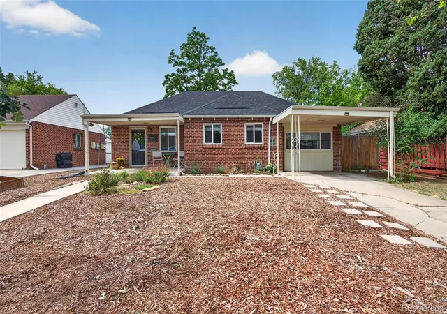 Single family home for sale at 825 S Decatur St, Denver, CO 80219 | MLS# 9079408