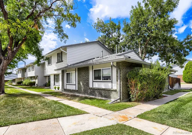 Photo 3 of Townhouse for sale at 12646 E Kansas Pl, Aurora, CO 80012 | MLS# 3160334 | Listing updated on 2026-09-21