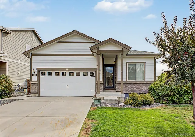 Photo 1 of Single family home for sale at 9526 Dexter Ln, Thornton, CO 80229 | MLS# 9490756 | Listing updated on 2026-09-16