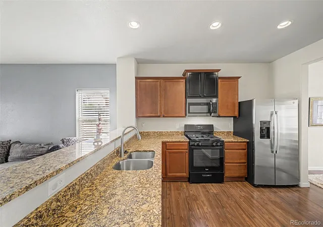 Photo 4 of Single family home for sale at 9526 Dexter Ln, Thornton, CO 80229 | MLS# 9490756 | Listing updated on 2026-09-16