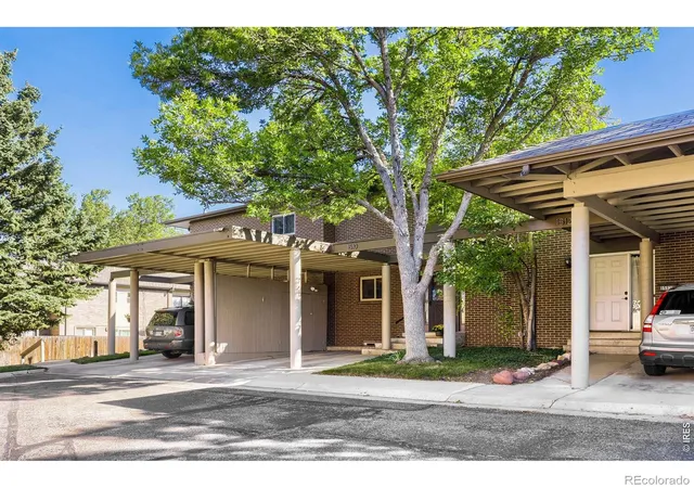 Photo 1 of Townhouse for sale at 1510 Chambers Dr, Boulder, CO 80305 | MLS# IR1068597 | Listing updated on 2026-09-12