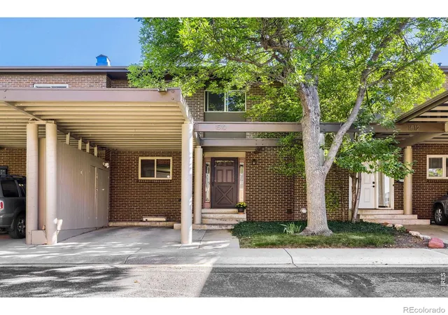 Photo 3 of Townhouse for sale at 1510 Chambers Dr, Boulder, CO 80305 | MLS# IR1068597 | Listing updated on 2026-09-12