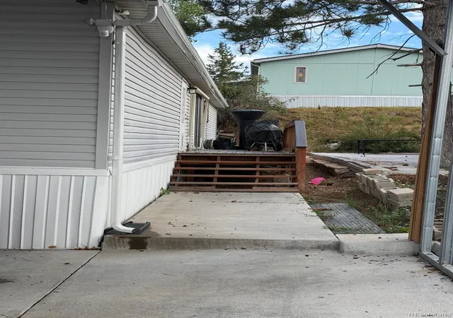 Photo 18 of Manufactured home for sale at 9400 Elm Ct, Denver, CO 80260 | MLS# 5273546 | Listing updated on 2026-09-14