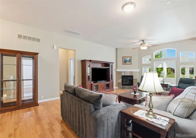 Photo 3 of Sale Pending at 12042 Singing Winds St, Parker, CO 80138 | MLS# 3493575 | Listing updated on 2026-10-10