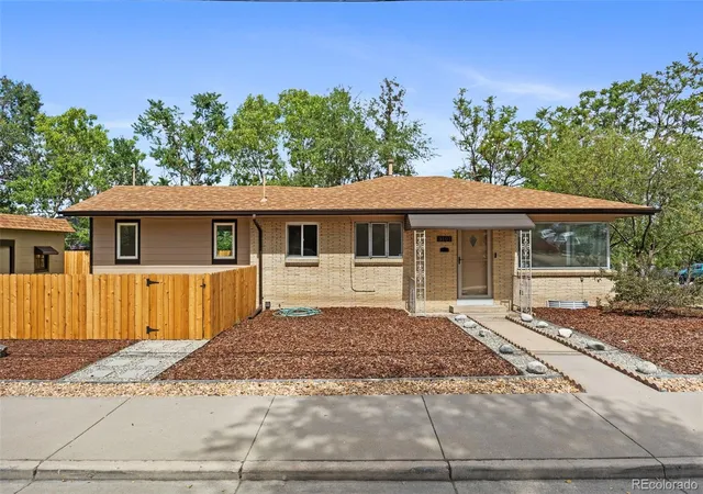Photo 1 of Single family home for sale at 3101 W Cedar Ave, Denver, CO 80219 | MLS# 4645723 | Listing updated on 2026-09-17