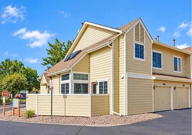 Photo 2 of Townhouse for sale at 7373 E Iowa Ave #1084, Denver, CO 80231 | MLS# 7888468 | Listing updated on 2026-10-26