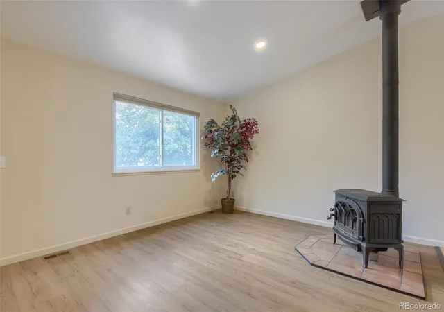 Photo 3 of Single family home for sale at 4851 S Quintero Cir, Aurora, CO 80015 | MLS# 8237469 | Listing updated on 2026-09-19