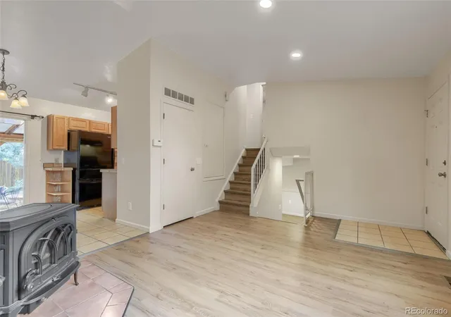 Photo 4 of Single family home for sale at 4851 S Quintero Cir, Aurora, CO 80015 | MLS# 8237469 | Listing updated on 2026-09-19