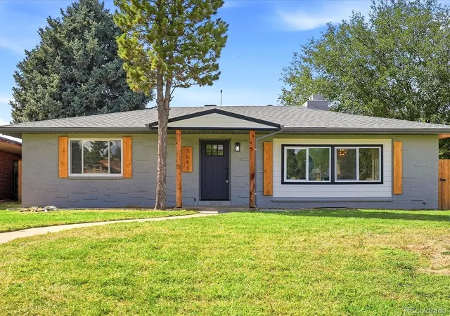 Photo 1 of Single family home for sale at 3541 N Monaco St Pkwy, Denver, CO 80207 | MLS# 2213354 | Listing updated on 2026-10-06