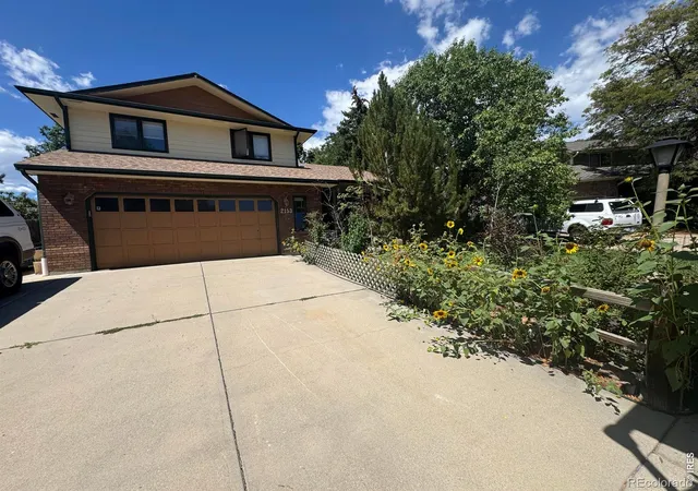 Photo 2 of Single family home for sale at 2153 Rockspray Ct, Longmont, CO 80503 | MLS# IR1068623 | Listing updated on 2026-09-21