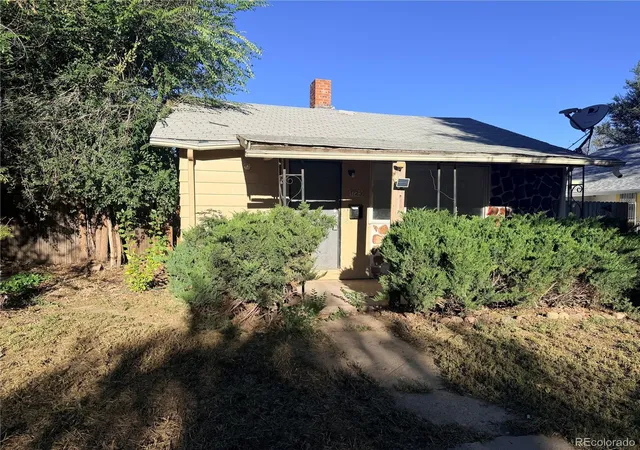 Single family home for sale at 1723 Galena St, Aurora, CO 80010 | MLS# 8481028