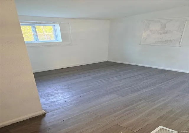 Photo 4 of Single family home for sale at 1723 Galena St, Aurora, CO 80010 | MLS# 8481028 | Listing updated on 2026-09-23