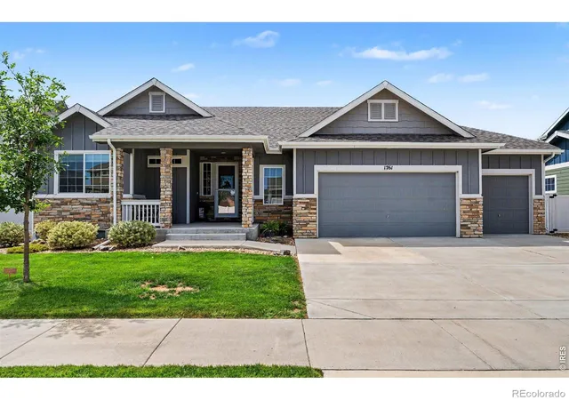 Photo 2 of Single family home for sale at 1761 Vista Point Ln, Windsor, CO 80550 | MLS# IR1068629 | Listing updated on 2026-09-27