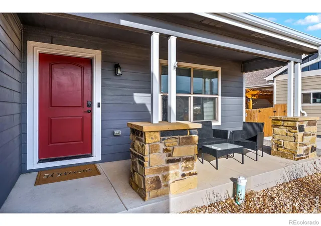 Photo 3 of Single family home for sale at 1114 Cottontail Ln, Wiggins, CO 80654 | MLS# IR1068633 | Listing updated on 2026-09-23