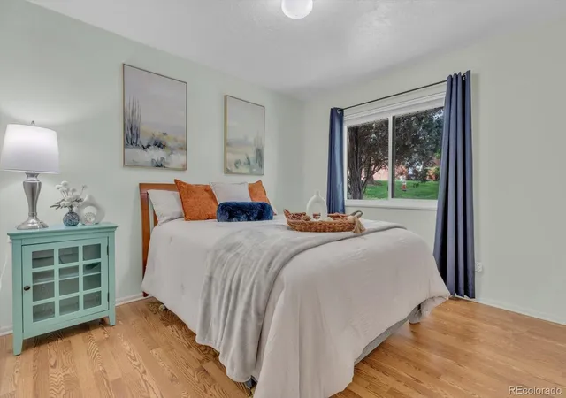 Photo 3 of Townhouse for sale at 821 S Youngfield Ct, Lakewood, CO 80228 | MLS# 9995787 | Listing updated on 2026-09-19