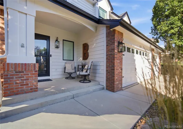 Photo 3 of Single family home for sale at 273 Warwick Pl, Castle Pines, CO 80108 | MLS# 2696922 | Listing updated on 2026-09-26
