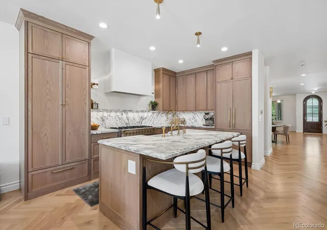 Photo 3 of Single family home for sale at 120 S Monroe St, Denver, CO 80209 | MLS# 1795529 | Listing updated on 2026-10-08