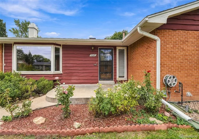 Photo 3 of Single family home for sale at 6988 S Madison Way, Centennial, CO 80122 | MLS# 3758540 | Listing updated on 2026-09-22
