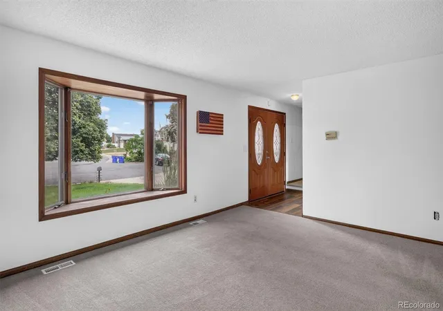 Photo 3 of Single family home for sale at 1079 S Joplin Way, Aurora, CO 80017 | MLS# 8947878 | Listing updated on 2026-09-17