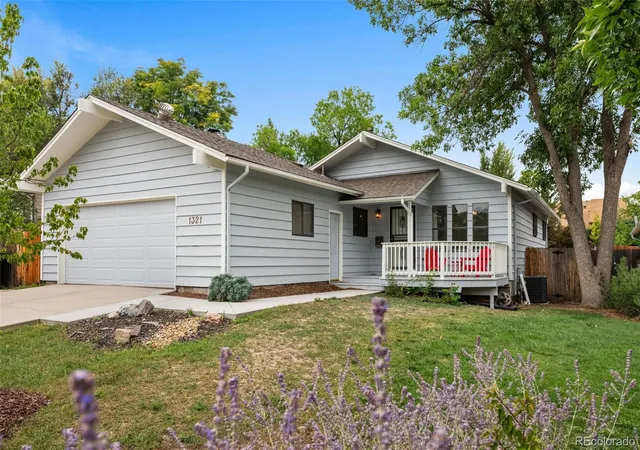 Single family home for sale at 1321 S Dahlia St, Denver, CO 80222 | MLS# 2687160