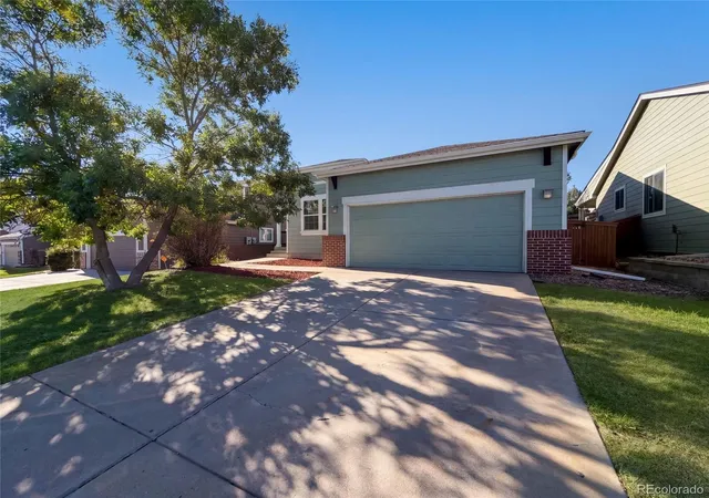 Photo 1 of Single family home for sale at 10009 Strathfield Ln, Highlands Ranch, CO 80126 | MLS# 3381357 | Listing updated on 2026-10-12