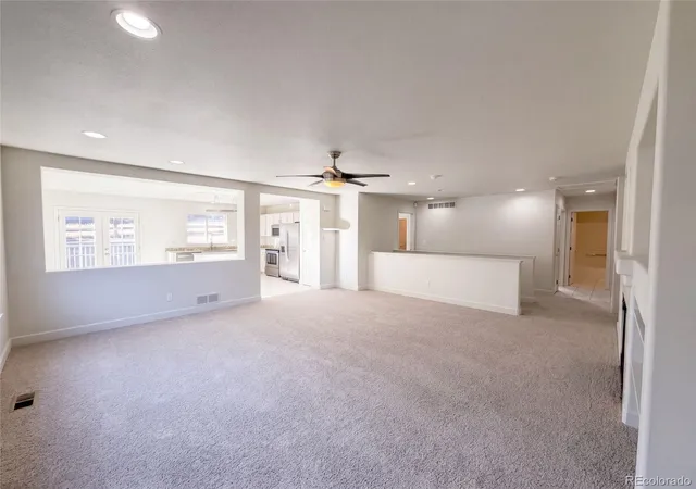 Photo 2 of Single family home for sale at 10009 Strathfield Ln, Highlands Ranch, CO 80126 | MLS# 3381357 | Listing updated on 2026-10-12