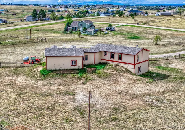Photo 2 of Single family home for sale at 44541 Overland Trl, Elizabeth, CO 80107 | MLS# 6837100 | Listing updated on 2026-09-25