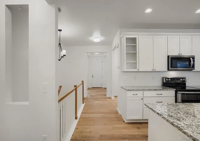 Photo 4 of Single family home for sale at 6771 Sea Oats Dr, Parker, CO 80138 | MLS# 5459146 | Listing updated on 2026-10-08