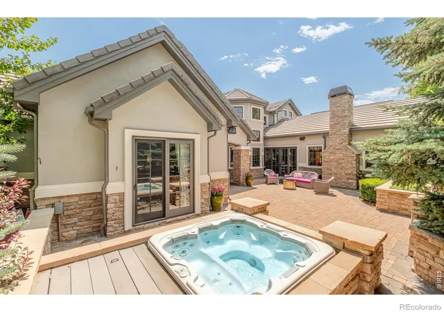 Photo 3 of Single family home for sale at 1036 White Hawk Ranch Dr, Boulder, CO 80303 | MLS# IR1068671 | Listing updated on 2026-09-23