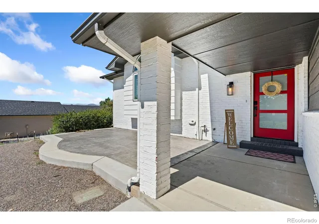 Photo 1 of Single family home for sale at 2009 Crestridge Dr, Loveland, CO 80537 | MLS# IR1068672 | Listing updated on 2026-10-06