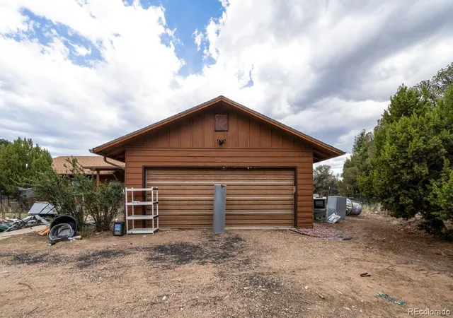 Photo 3 of Single family home for sale at 971 Navajo Rd, Walsenburg, CO 81089 | MLS# 8400925 | Listing updated on 2026-09-23