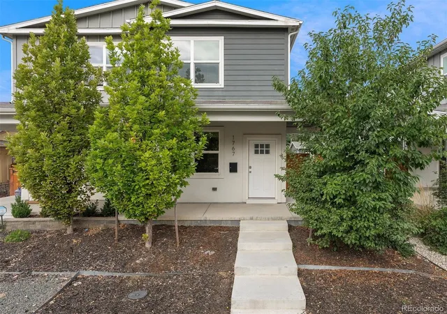 Photo 1 of Single family home for sale at 1767 Alton St, Aurora, CO 80010 | MLS# 3218597 | Listing updated on 2026-10-20