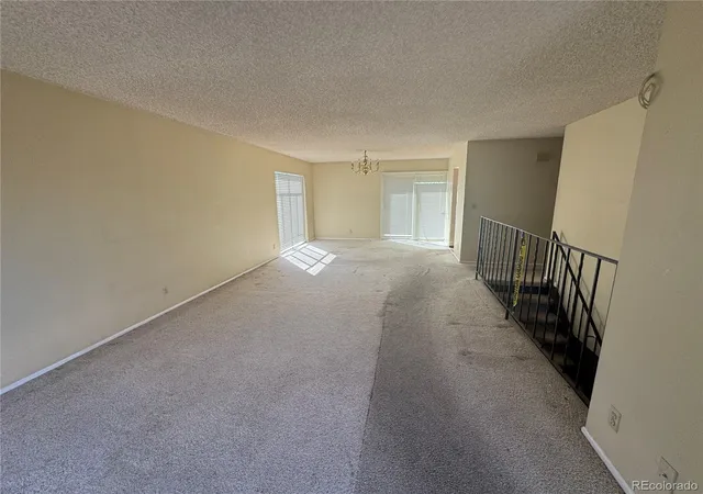 Photo 2 of Townhouse for sale at 4374 W Pondview Dr, Littleton, CO 80123 | MLS# 2673162 | Listing updated on 2026-09-16
