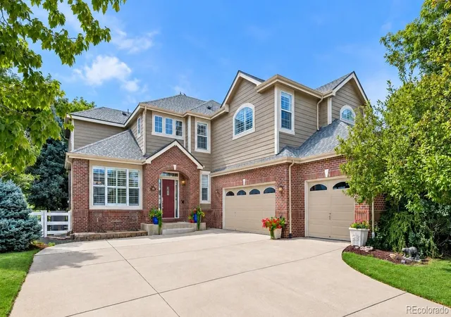Photo 1 of Single family home for sale at 10392 Dunsford Dr, Lone Tree, CO 80124 | MLS# 4939462 | Listing updated on 2026-09-20
