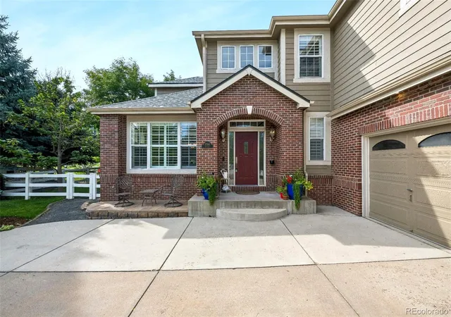 Photo 3 of Single family home for sale at 10392 Dunsford Dr, Lone Tree, CO 80124 | MLS# 4939462 | Listing updated on 2026-09-20