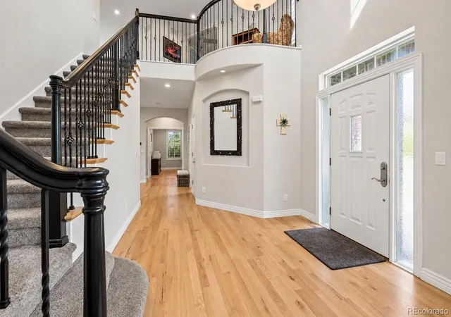Photo 3 of Single family home for sale at 10392 Dunsford Dr, Lone Tree, CO 80124 | MLS# 4939462 | Listing updated on 2026-09-20