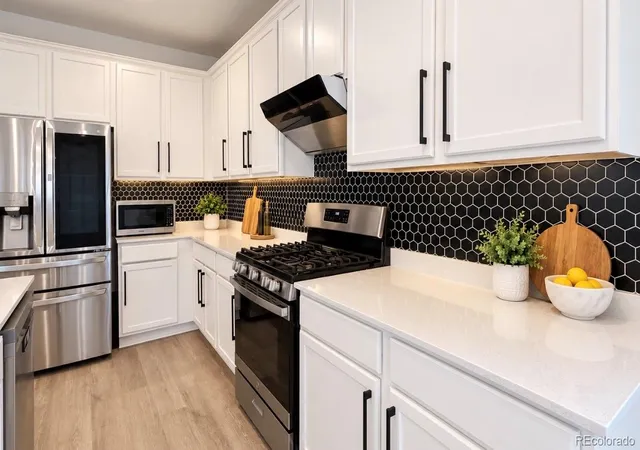 Photo 3 of Single family home for sale at 9142 Telluride Ct, Commerce City, CO 80022 | MLS# 3627472 | Listing updated on 2026-09-21
