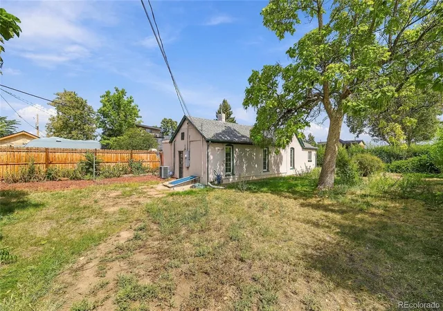 Photo 2 of Single family home for sale at 4207 Mariposa St, Denver, CO 80211 | MLS# 9790835 | Listing updated on 2026-09-18