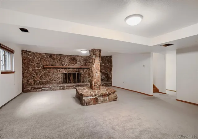 Photo 3 of Single family home for sale at 8221 W 70th Avenue, Arvada, CO 80004 | MLS# 3925015 | Listing updated on 2026-10-09