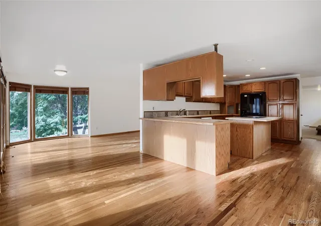 Photo 4 of Single family home for sale at 8221 W 70th Avenue, Arvada, CO 80004 | MLS# 3925015 | Listing updated on 2026-10-09