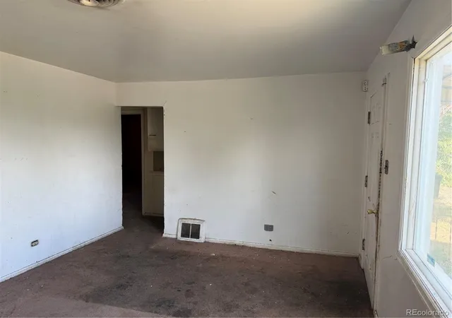 Photo 4 of Single family home for sale at 17 S Osceola St, Denver, CO 80219 | MLS# 7698097 | Listing updated on 2026-09-15