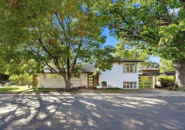 Photo 2 of Single family home for sale at 2465 Stuart Ct, Denver, CO 80212 | MLS# 6668424 | Listing updated on 2026-10-05