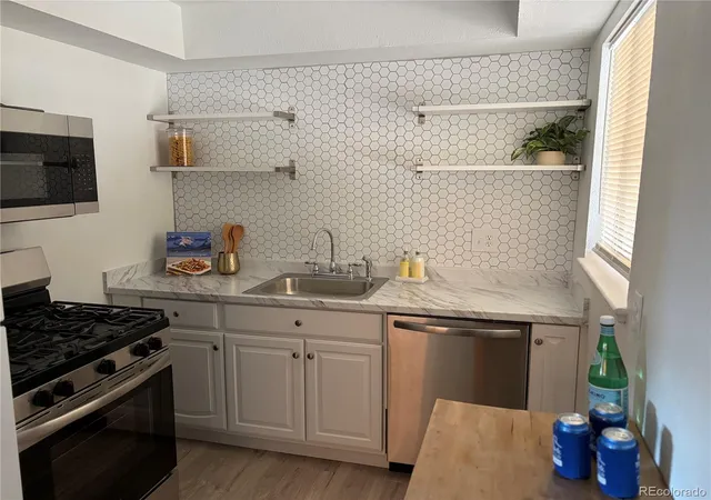 Photo 3 of Single family home for sale at 3790 Elm St, Denver, CO 80207 | MLS# 9586998 | Listing updated on 2026-10-19