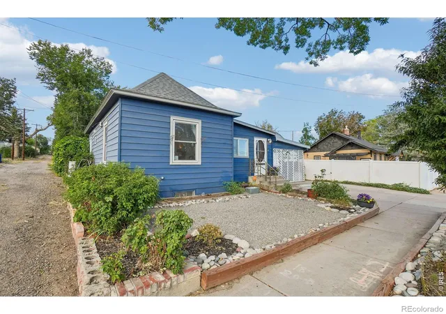 Photo 3 of Single family home for sale at 511 W South 1st St, Johnstown, CO 80534 | MLS# IR1068703 | Listing updated on 2026-09-26