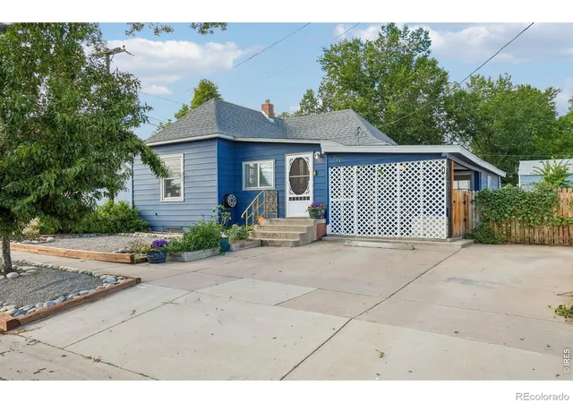 Photo 3 of Single family home for sale at 511 W South 1st St, Johnstown, CO 80534 | MLS# IR1068703 | Listing updated on 2026-09-26